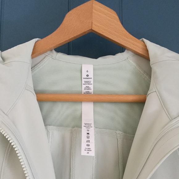 NWT Lululemon Daymaker full zip Hoodie 6 - Picture 5 of 13